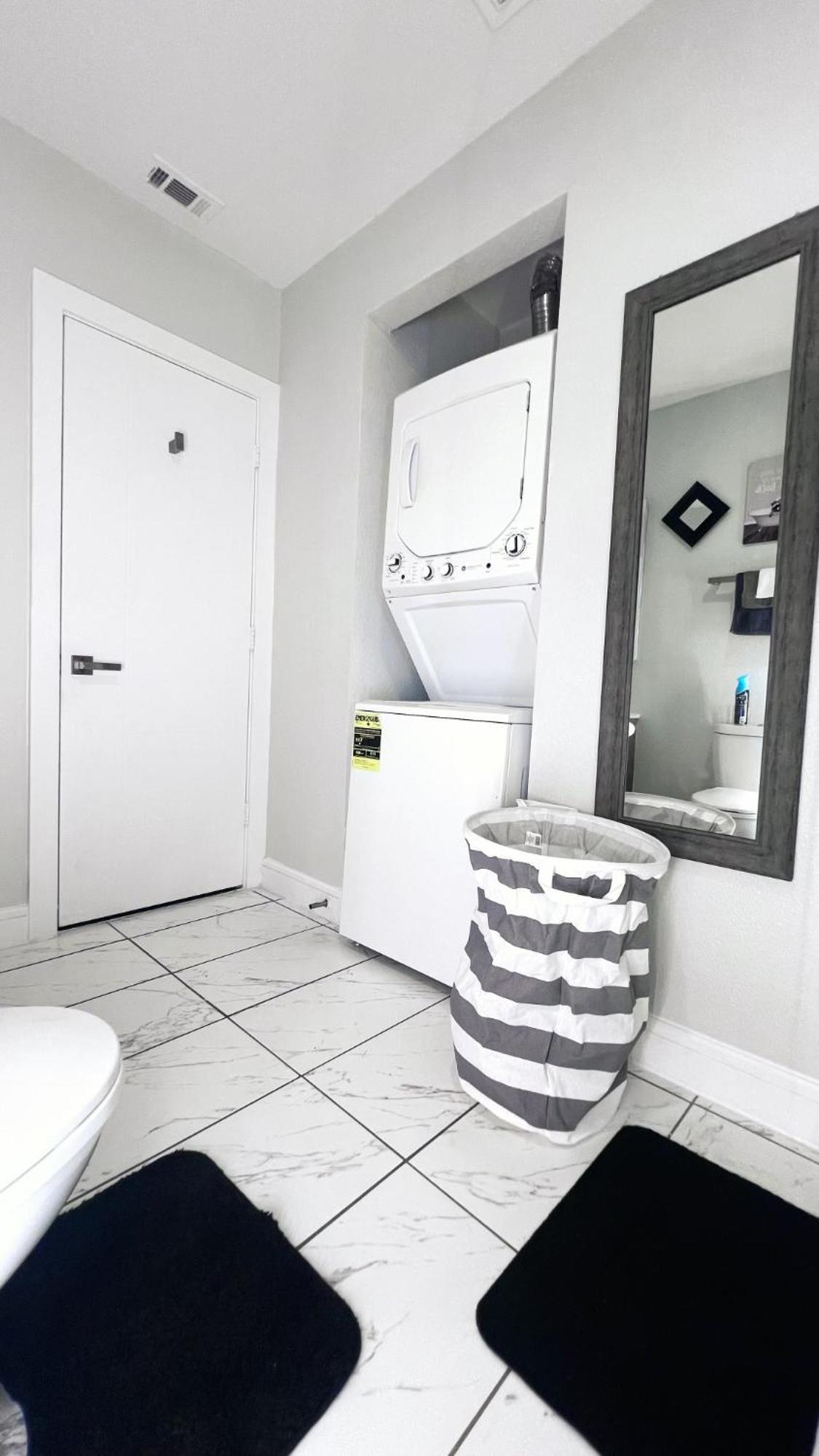 6 Min To Deep Ellum Apartment Dallas Exterior photo
